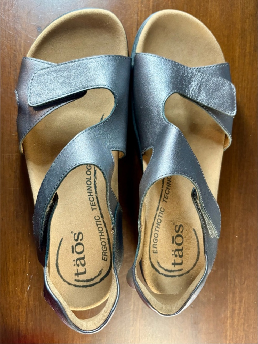 Taos Serene Sandals - Pewter - Hard to Find Size 11! - Picture 5 of 7